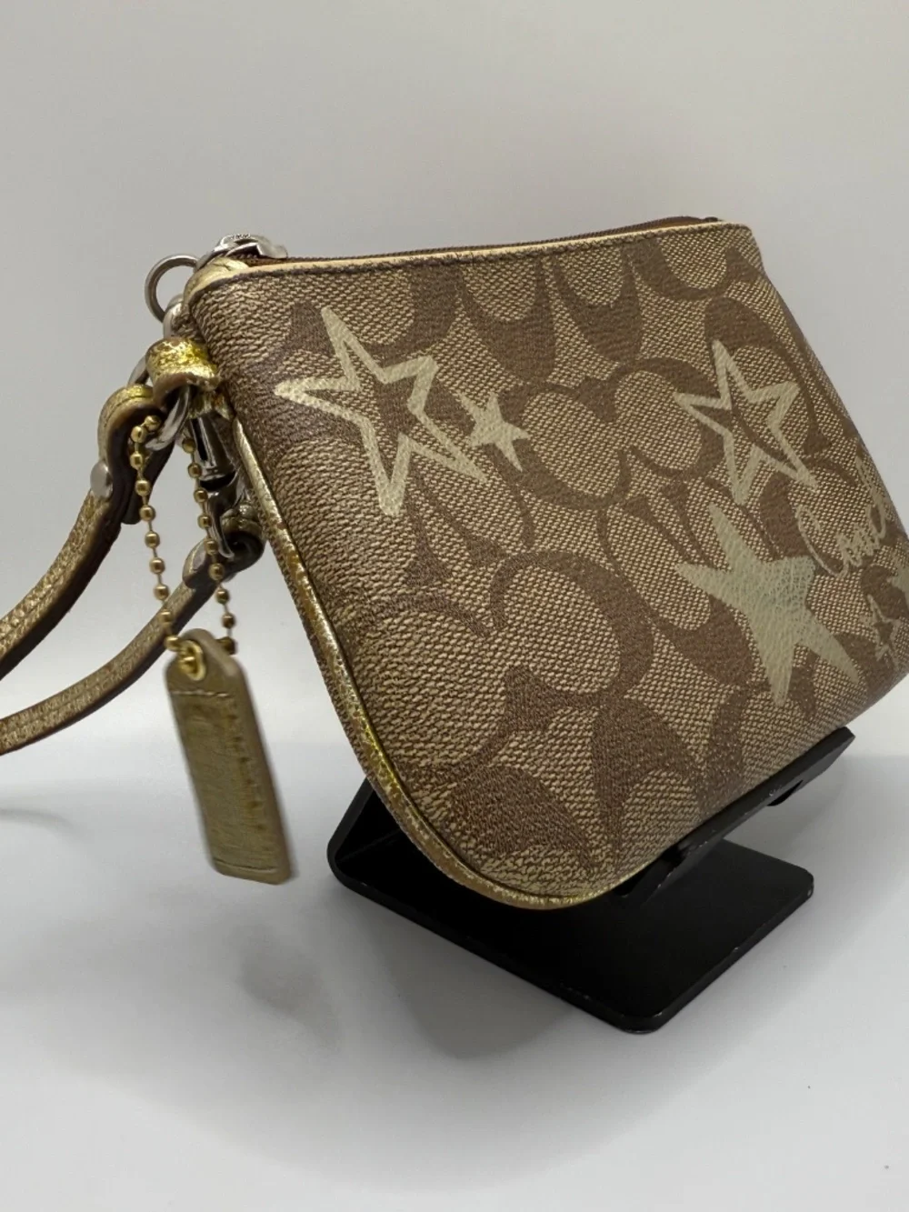 ALLURING COACH STAR LOGO MONOGRAM WRISTLET!